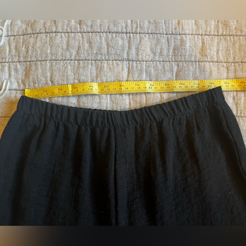 Kiyo ultra wide-leg barrel fit linen/gauze effect pants. Size: xs. Worn once. - Picture 5 of 6